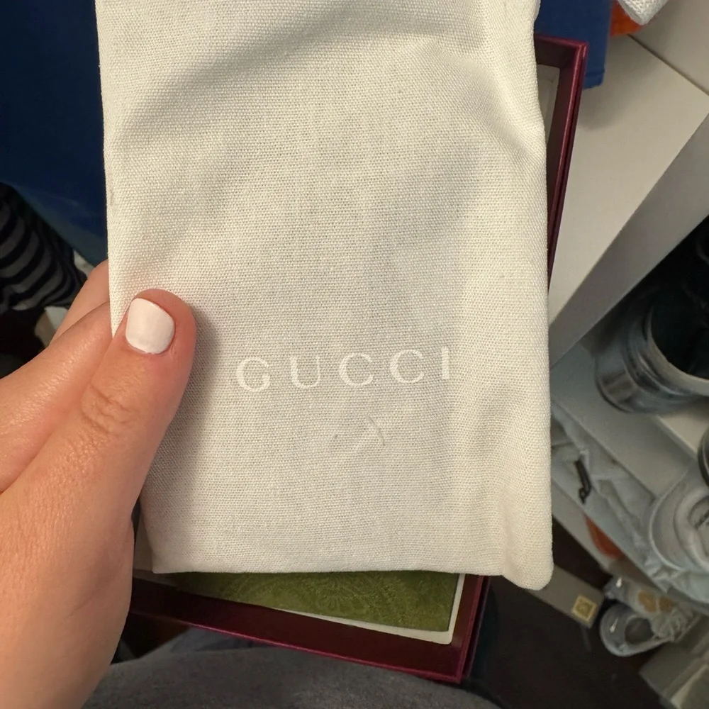 Tan gucci card case